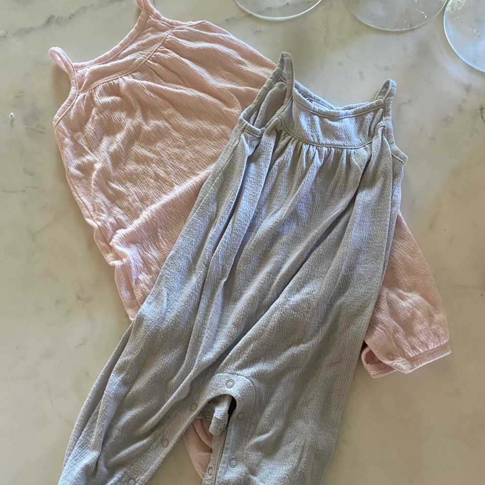 Old Navy girls short-tall outfit